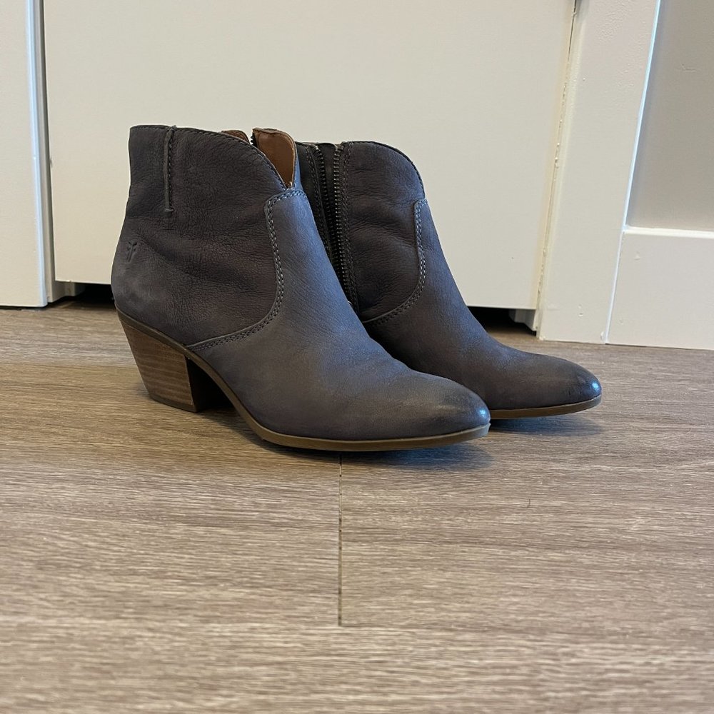 Frye Reed Bootie - Picture 2 of 7